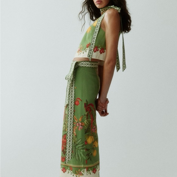 H&M SS26 Green Sleeveless Floral Tie Strap Cropped Top & Midi Wrap Skirt Size XS - Picture 5 of 15